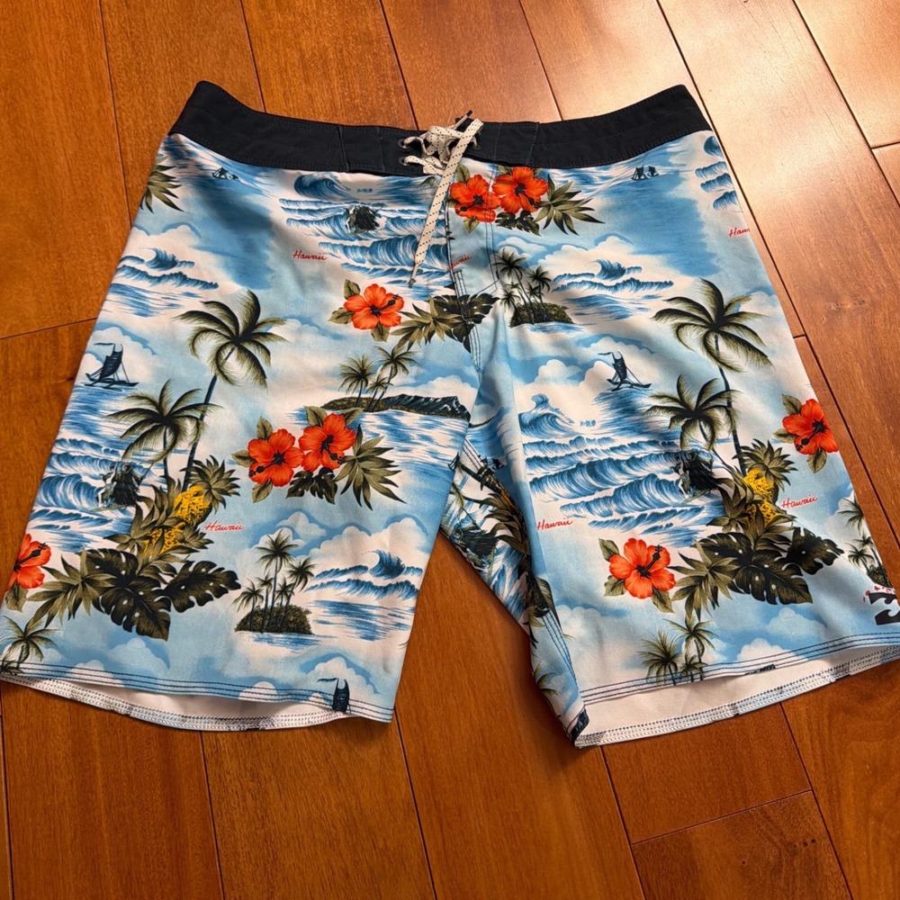 Billabong Board Shorts Mens Blue Hawaii Tropical Floral Recycler Sunday 33‎